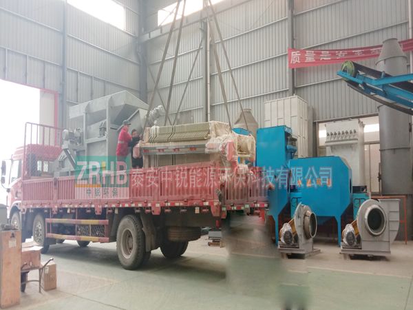 大方量振動篩式砂石分離機(jī)設(shè)備廠家價(jià)格